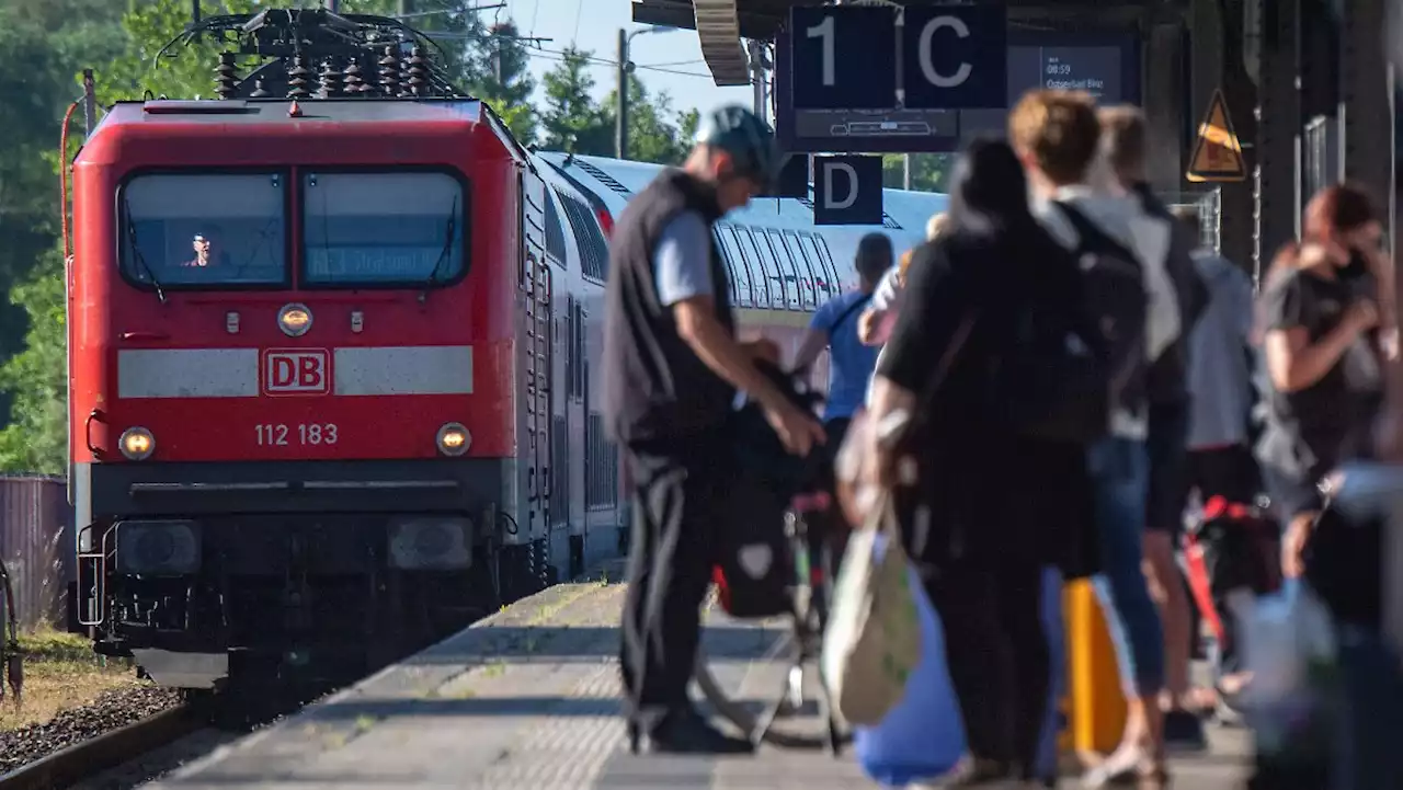 SPD-Vize Müller will bundesweit gültige Fahrkarten behalten