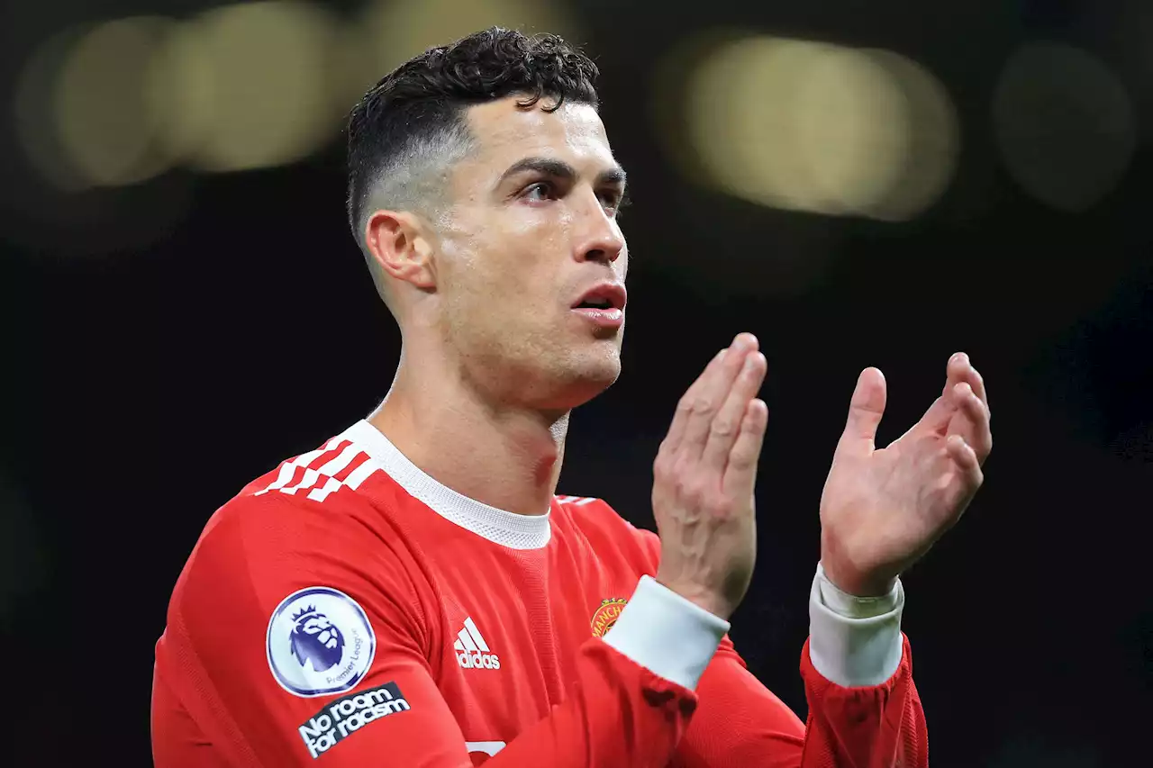 Man United want Ronaldo in Australia but could rule him out of tour by end of week