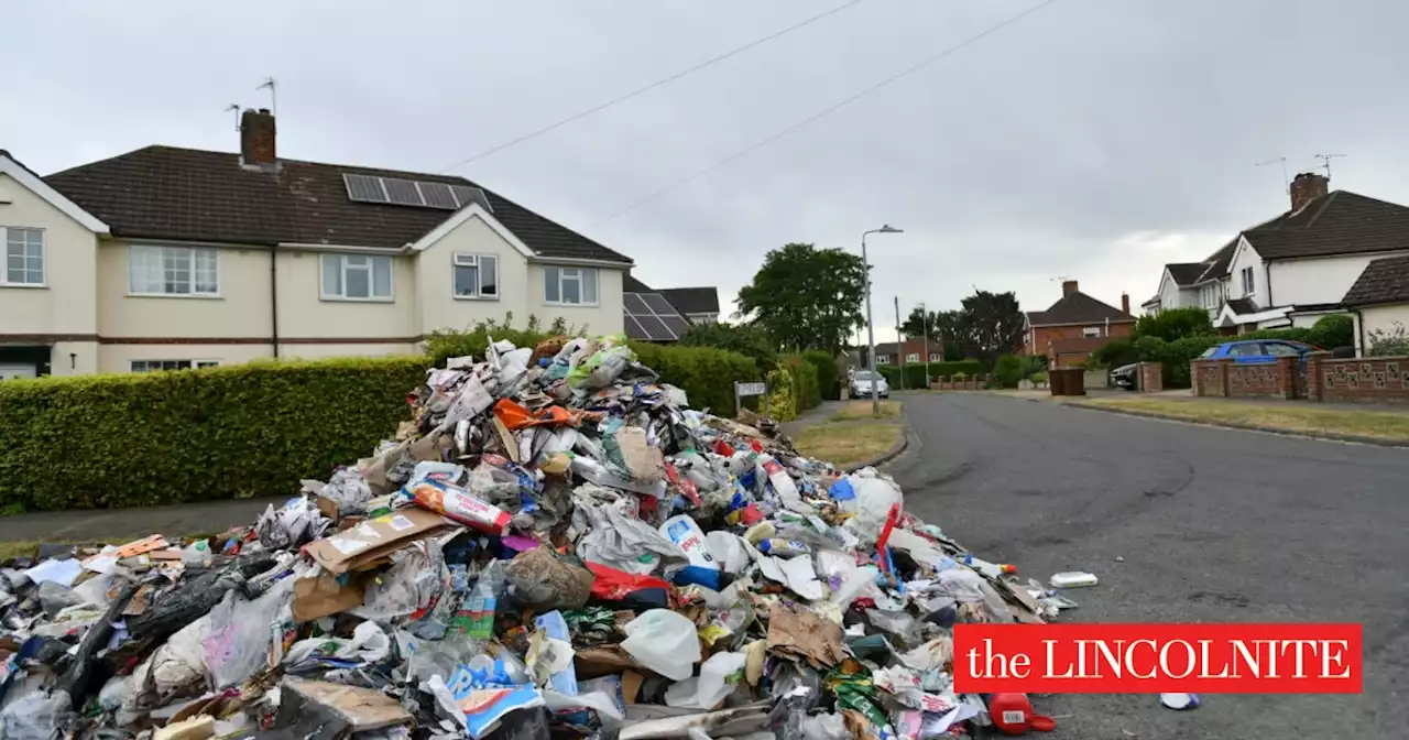 Mountain of rubbish blocks Lincoln road after bin lorry debacle