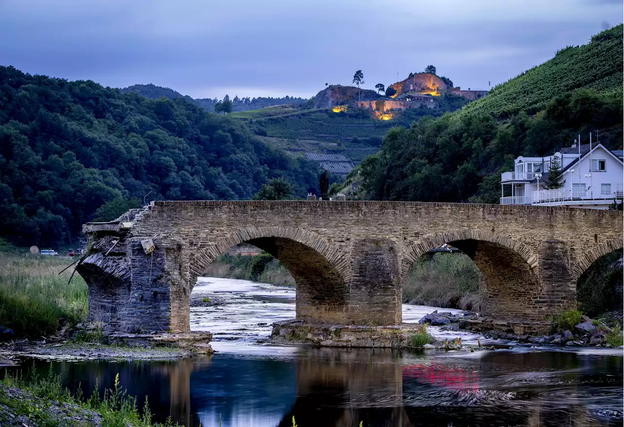 AP PHOTOS: Scars remain in German region year after floods