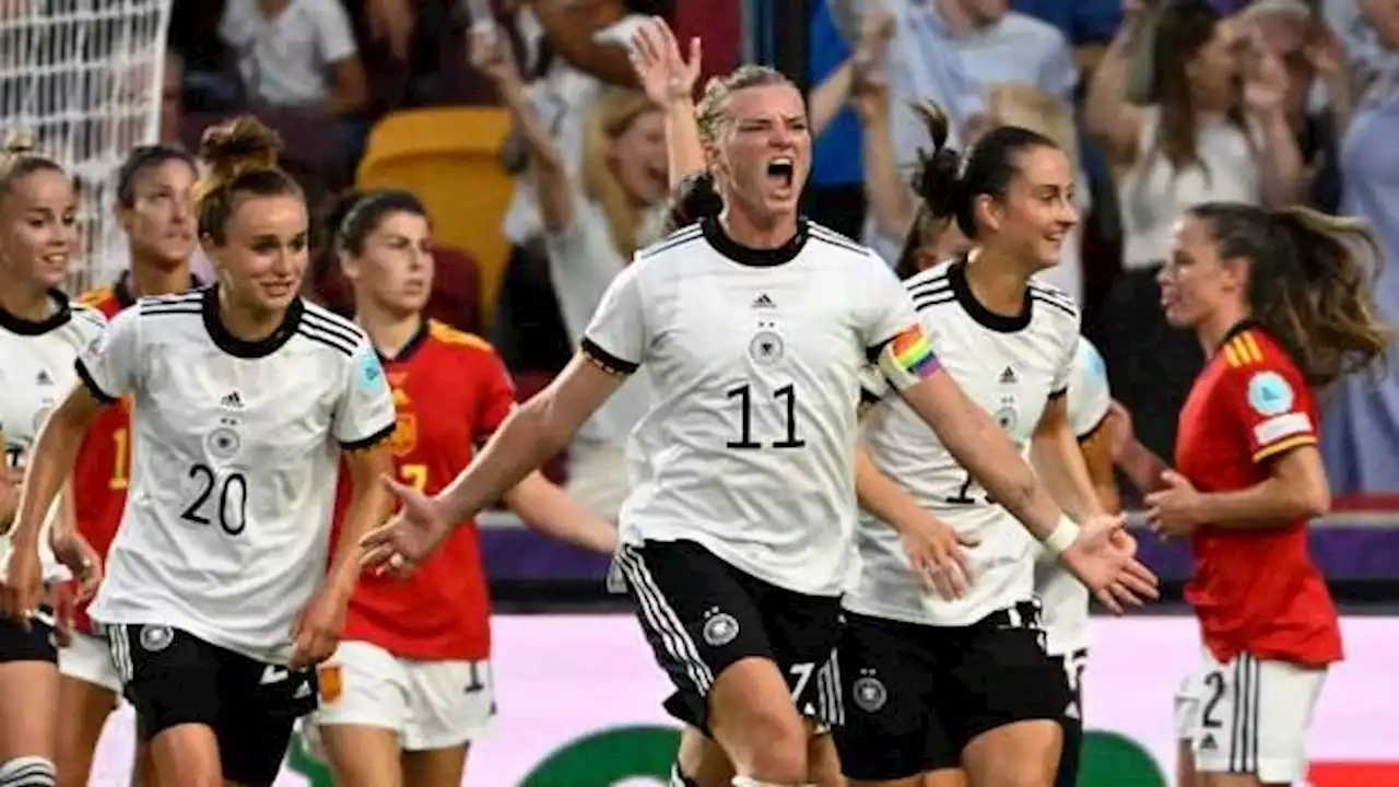 Germany beat Spain to advance into quarter-finals