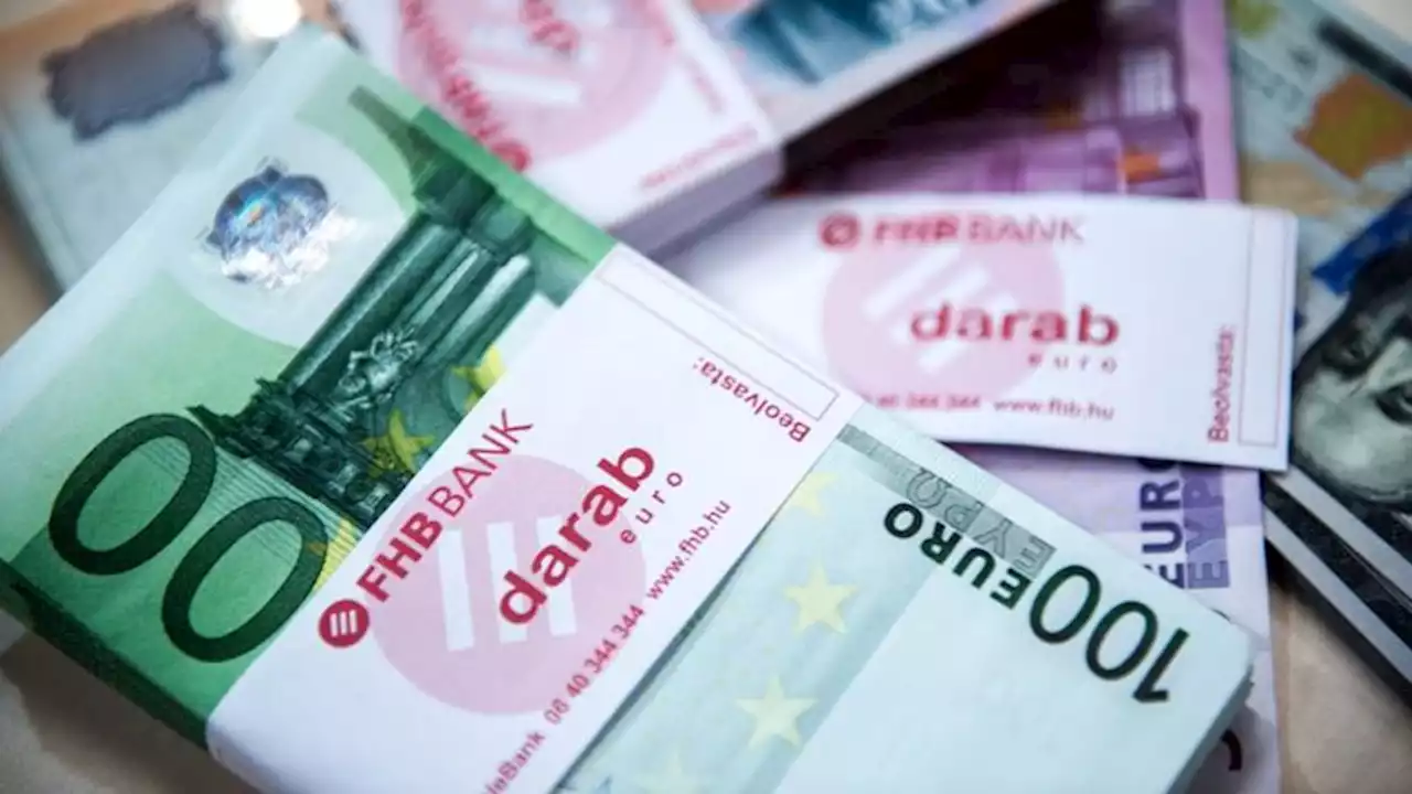 Setelah Babak Belur, Euro Rebound di Hadapan Dolar AS | Market - Bisnis.com