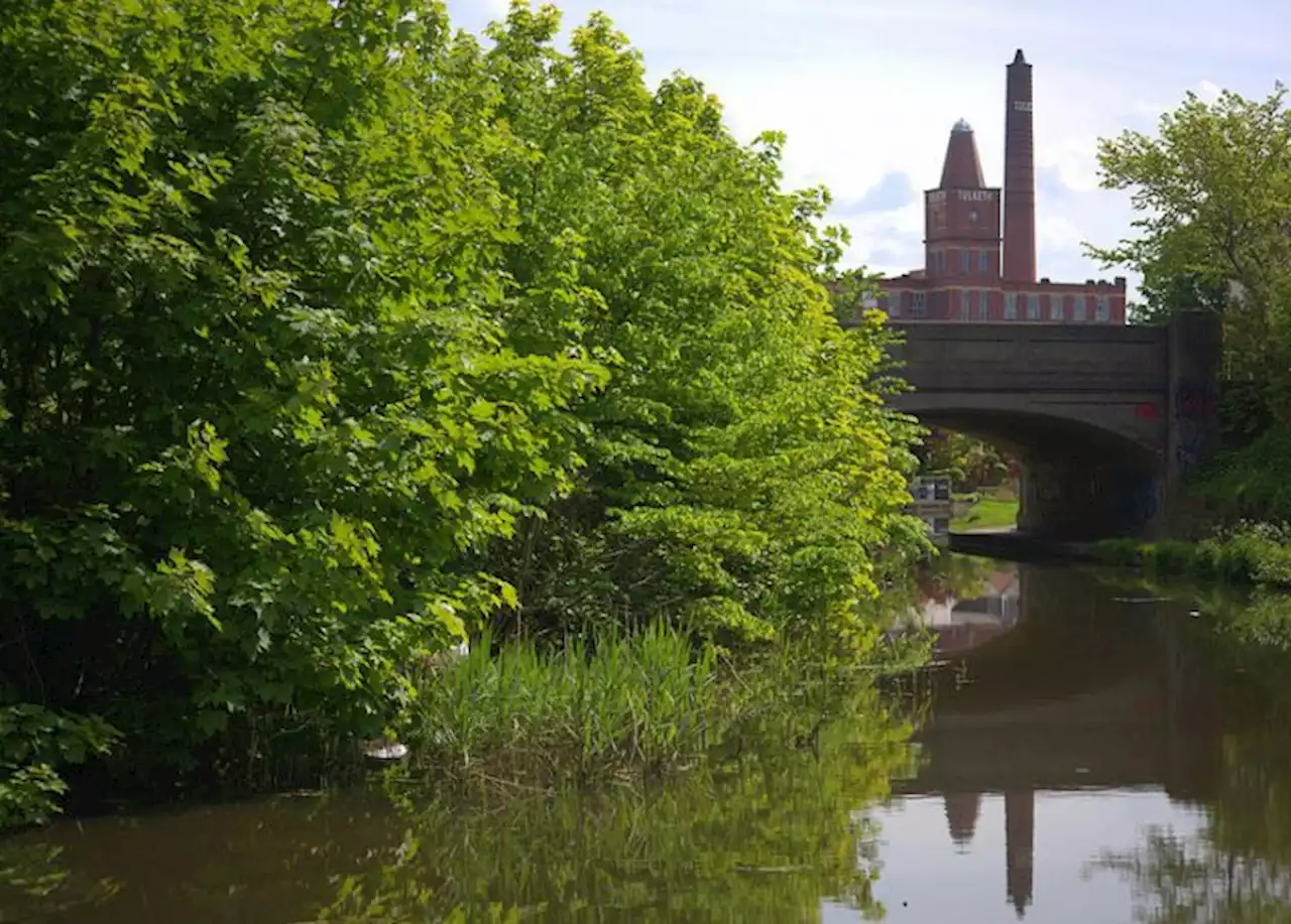 NHS urges Preston and Lancashire residents to stay safe during heatwave