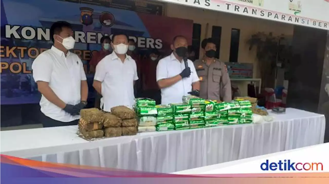 Polisi Tangkap 14 Kurir Narkoba Jaringan Internasional, 30 Kg Sabu Disita