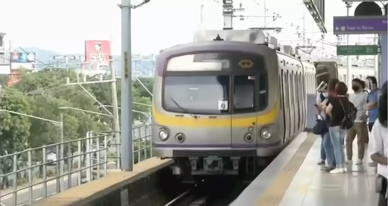 DOTr: Free train rides for students now only on LRT2