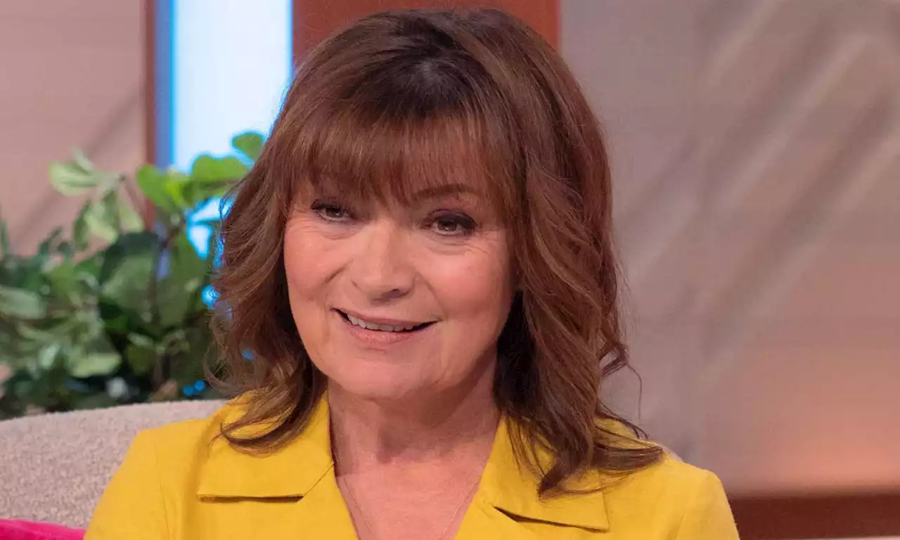 Lorraine Kelly issues update on Covid battle - fans react