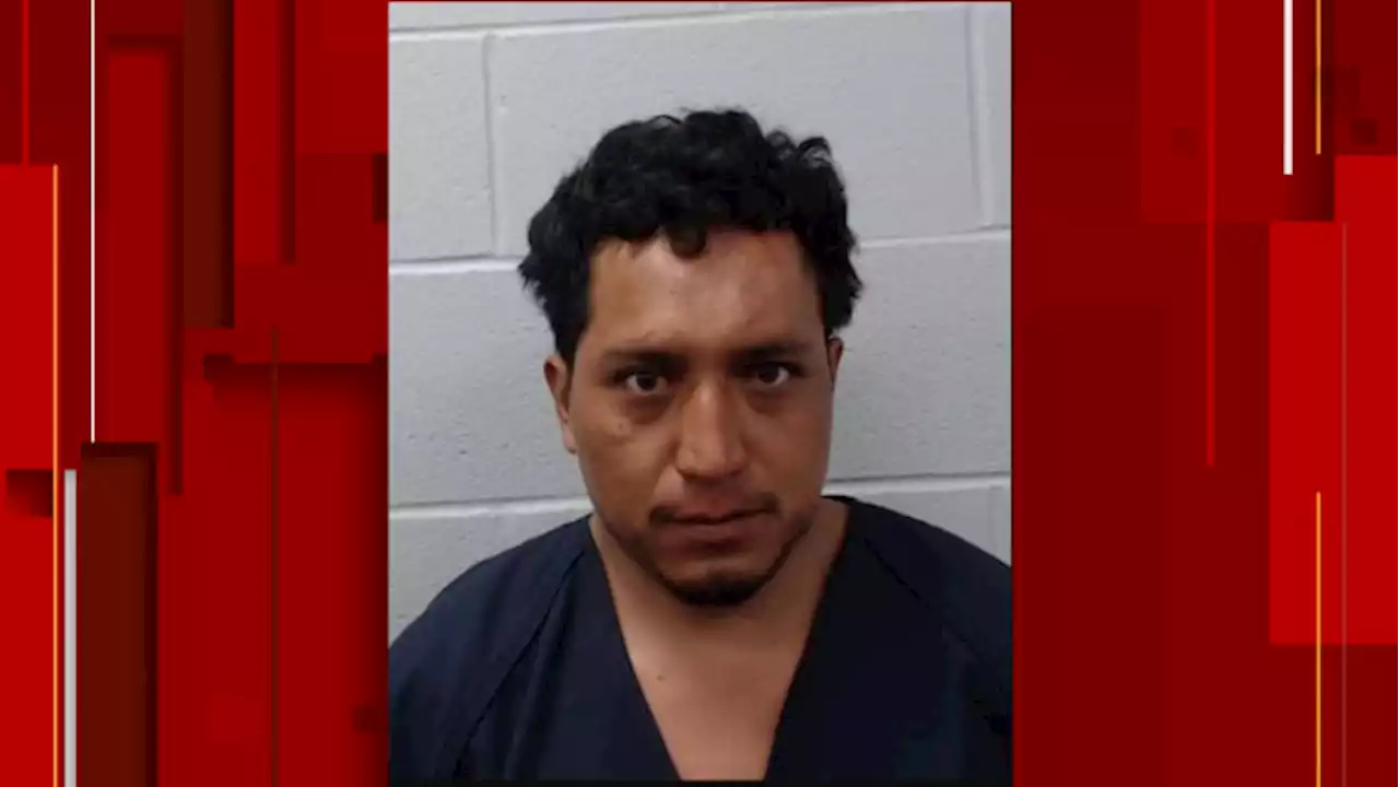 Man arrested after he admits to shooting, killing 2 people in Hays County