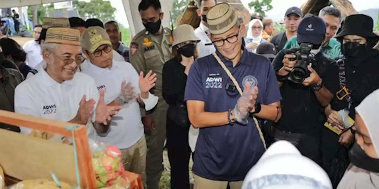 Sandiaga Beri Dukungan Promosi UMKM Kerupuk Ubi di Gorontalo | merdeka.com