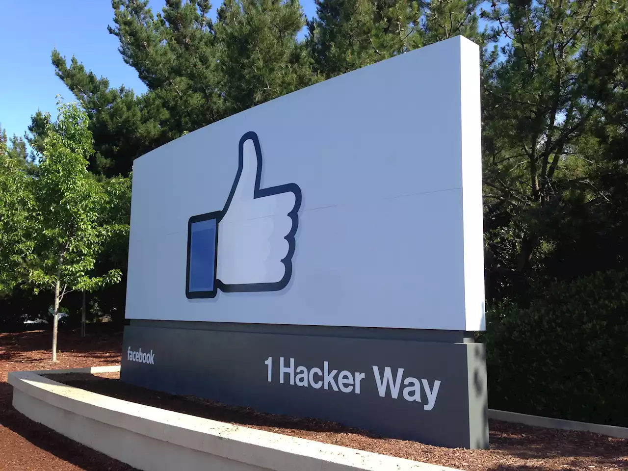 Facebook Cuts Hundreds of Custodial Jobs After Ending Contract With Facility Management Vendor