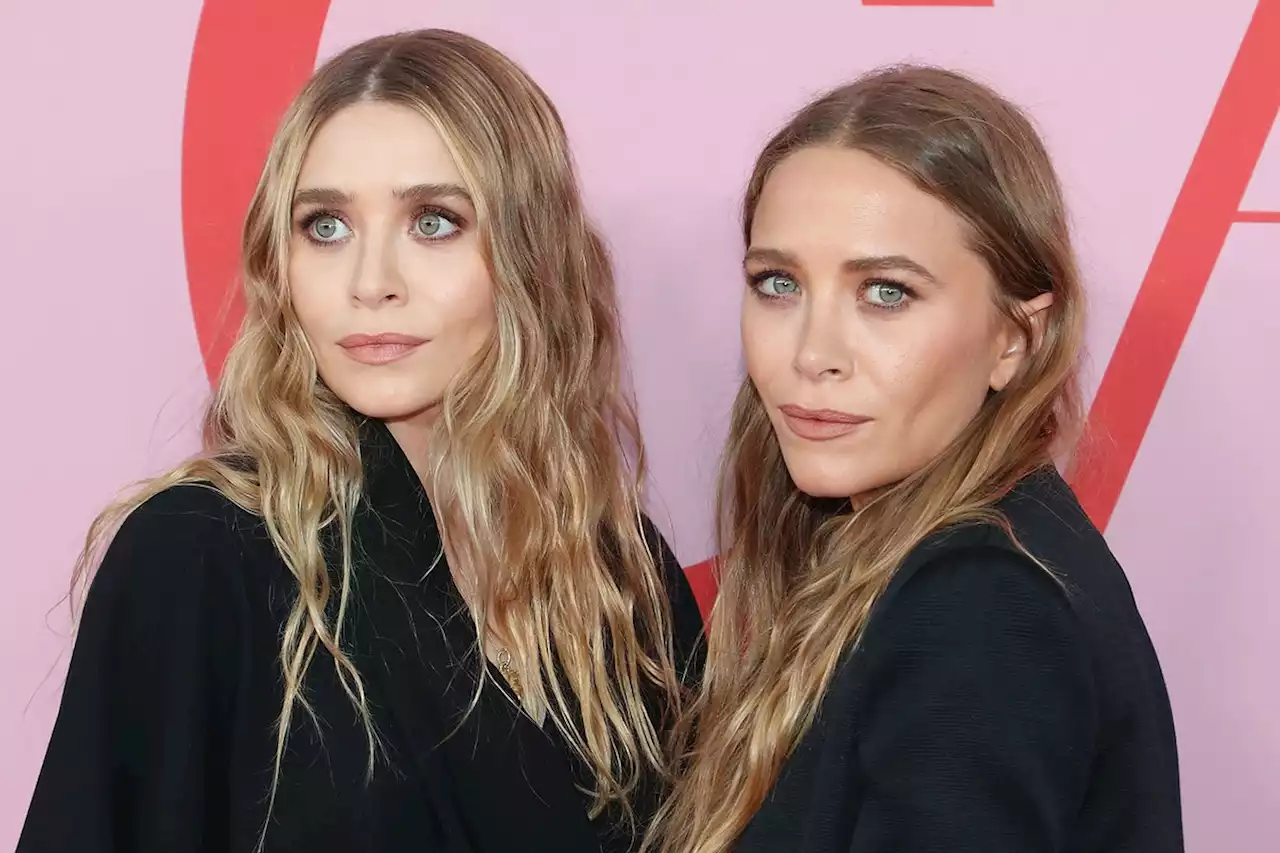 Mary-Kate & Ashley Olsen Co-Sign The Big Bag Trend On Recent Shopping Trip