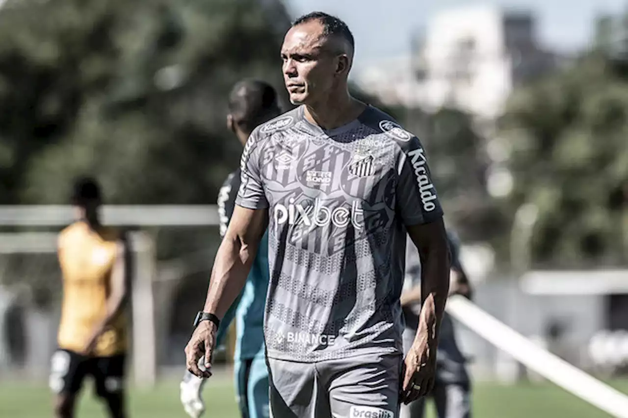 Giovanni no banco de reservas é estímulo para virada do Santos contra o Corinthians nas oitavas