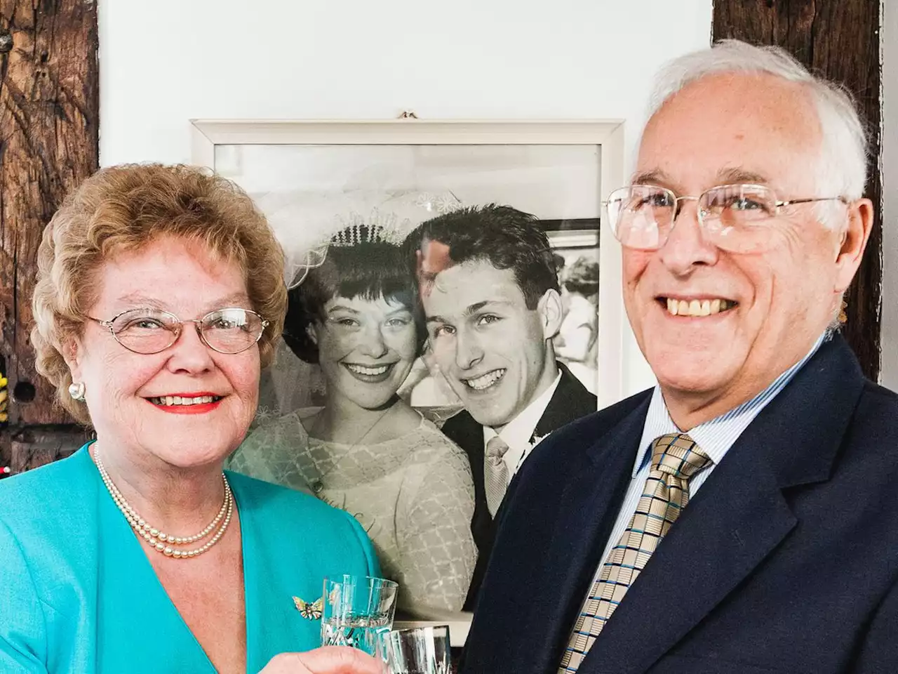 Couple married for 57 years desperate for return of engagement ring