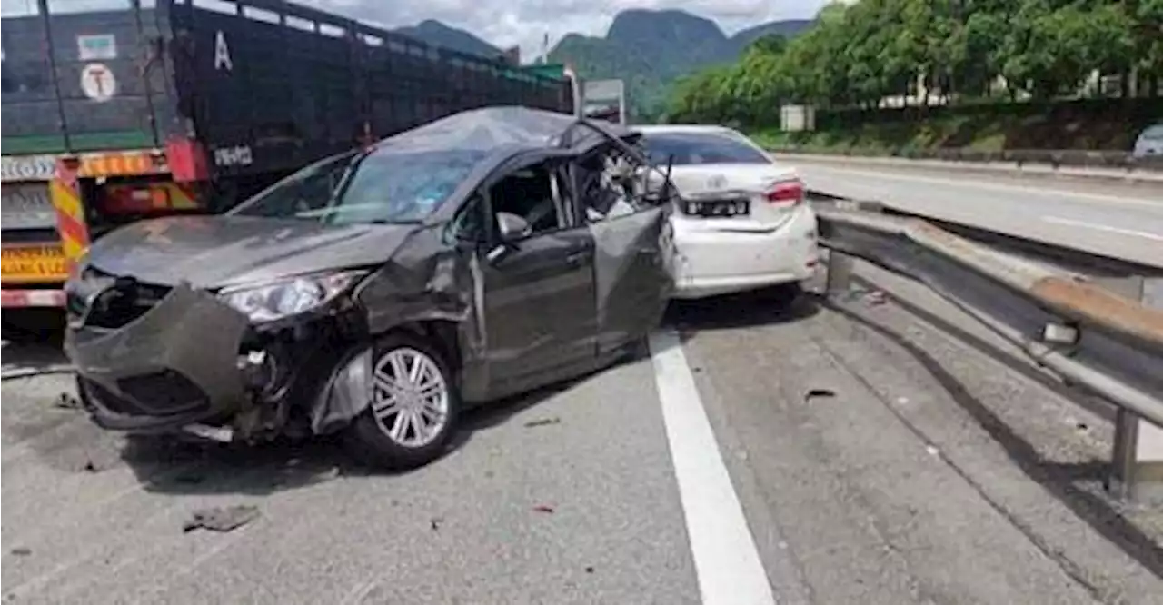 Four killed in seven-vehicle pile-up in Ipoh