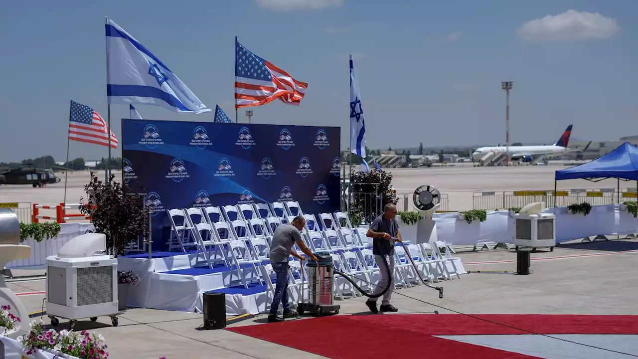 The Latest: Secret Service employee detained in Israel