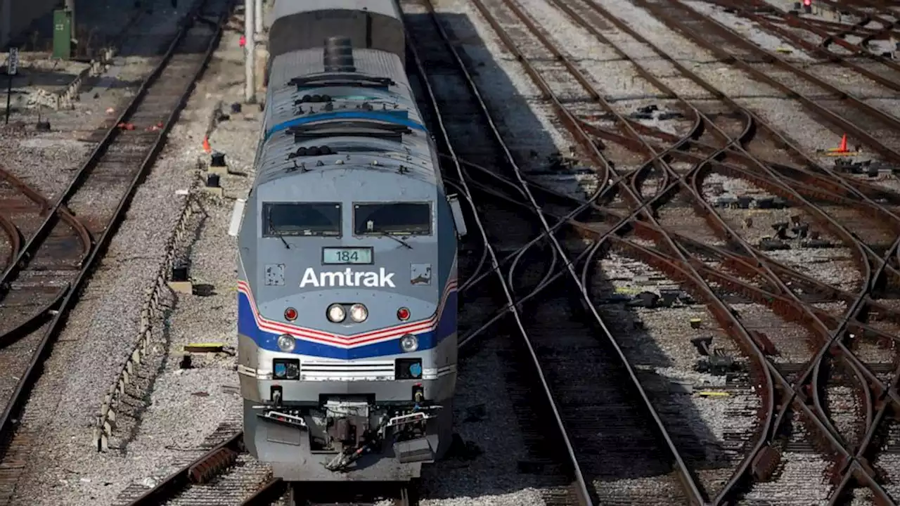 US heat wave may force delays in Amtrak service