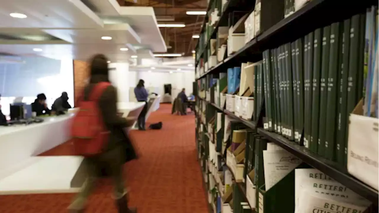 Toronto Public Library begins CO2 monitor lending program to measure indoor air quality | CBC News