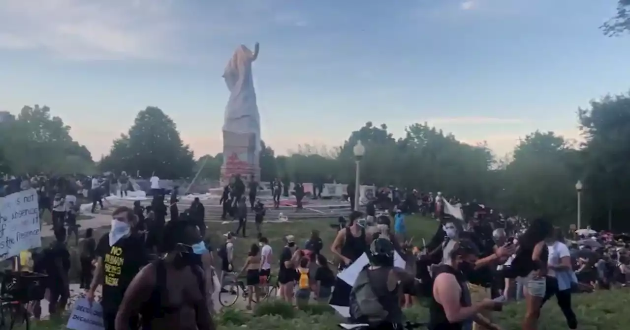 Chicago Police officer caught on camera hitting activist during Columbus statue protest resigns