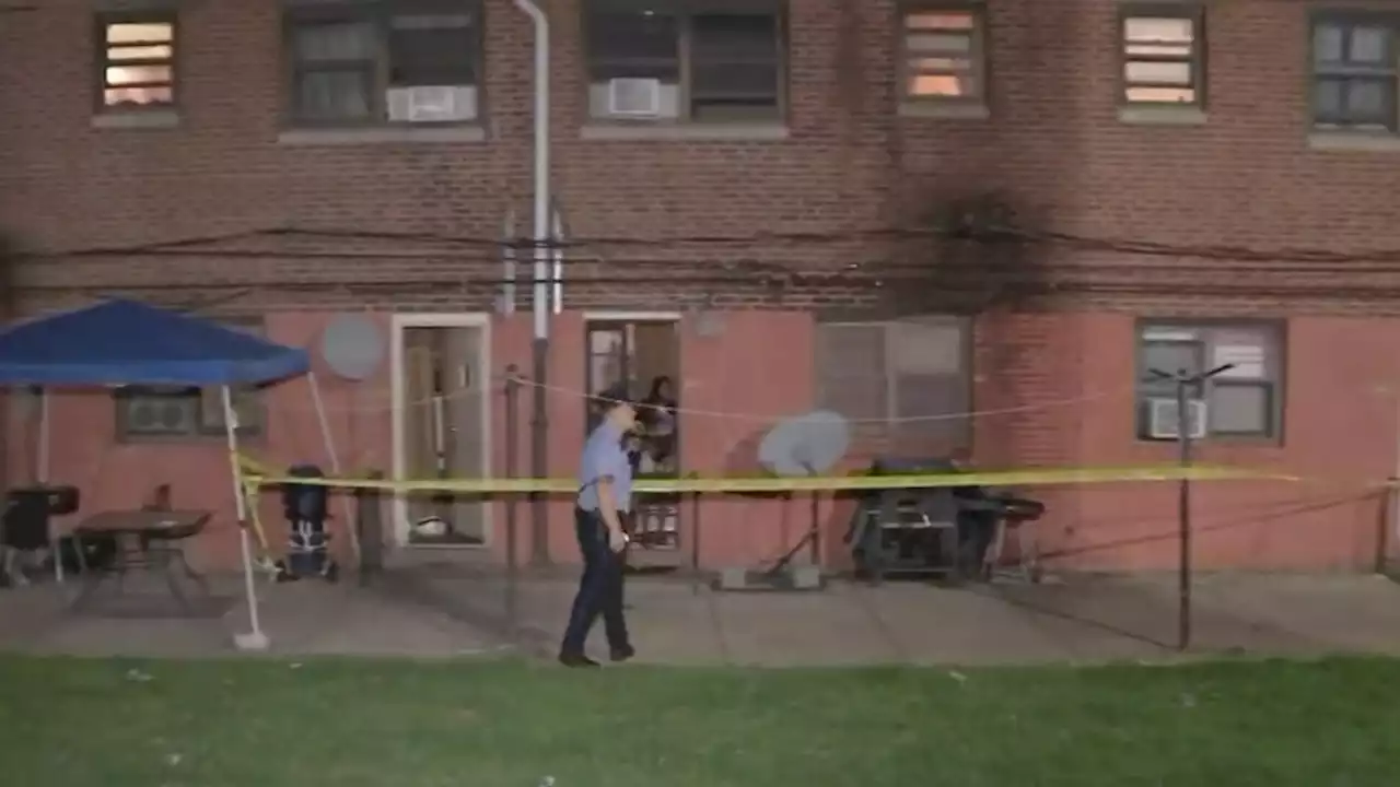 2-Year-Old Boy, 4 Teenagers Among 8 People Shot In 2 Separate Quadruple Shootings In Philadelphia: Police