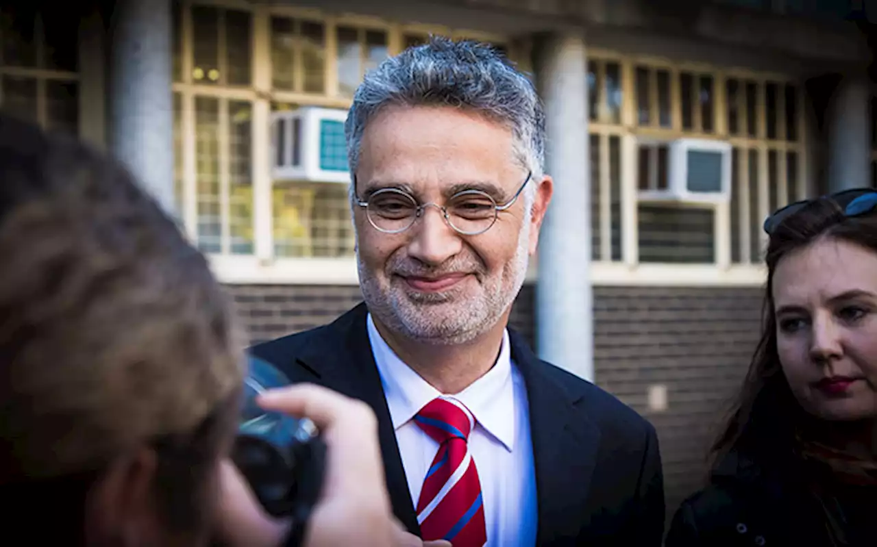 Mkhwebane's counsel to cross-examine ex-Sars exec Van Loggerenberg