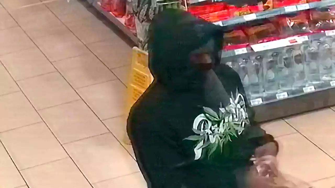 7-Eleven offers $100,000 reward for information leading to arrest in string of deadly California robberies