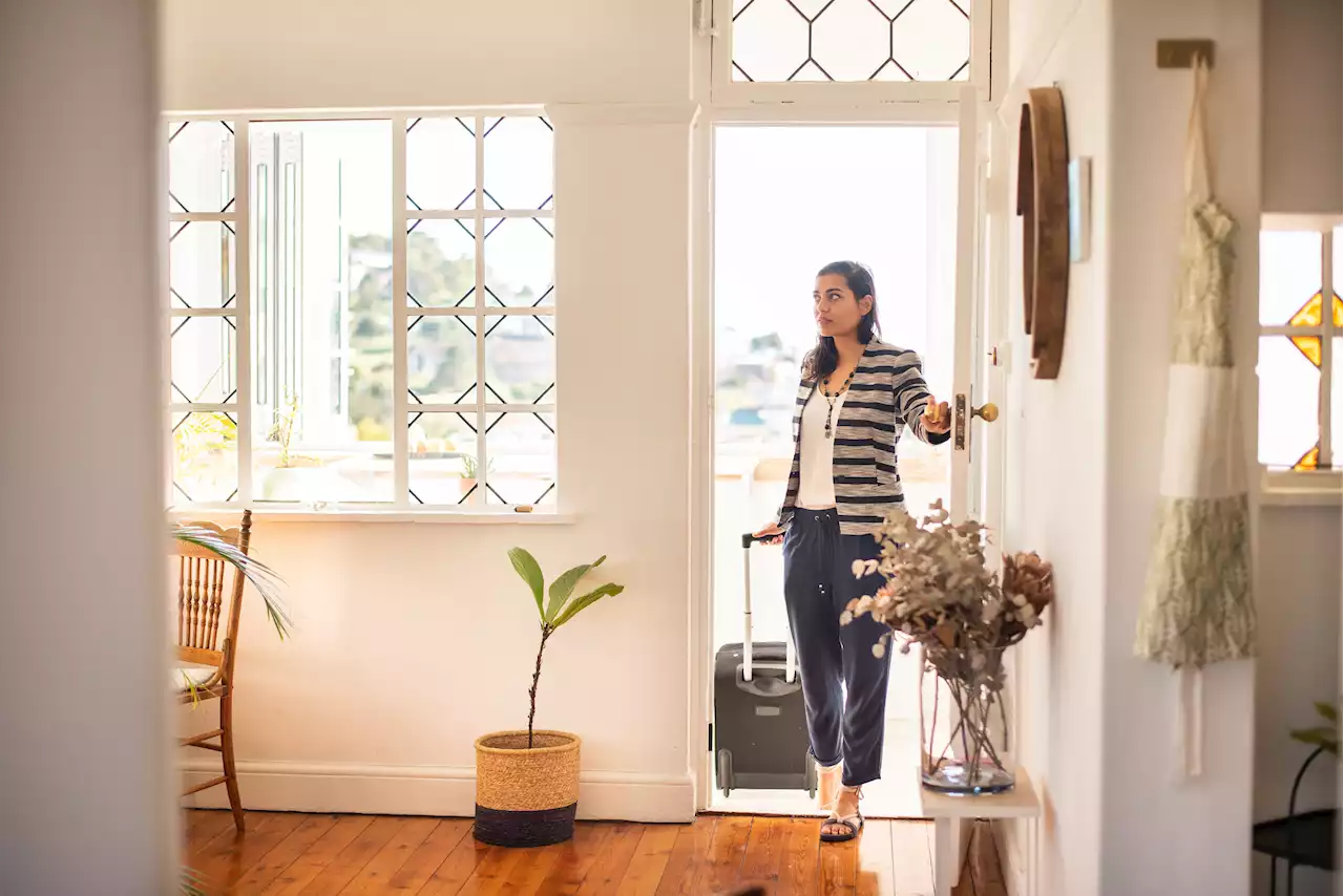 When You Get To Your Airbnb, Do These 6 Things For Your Safety