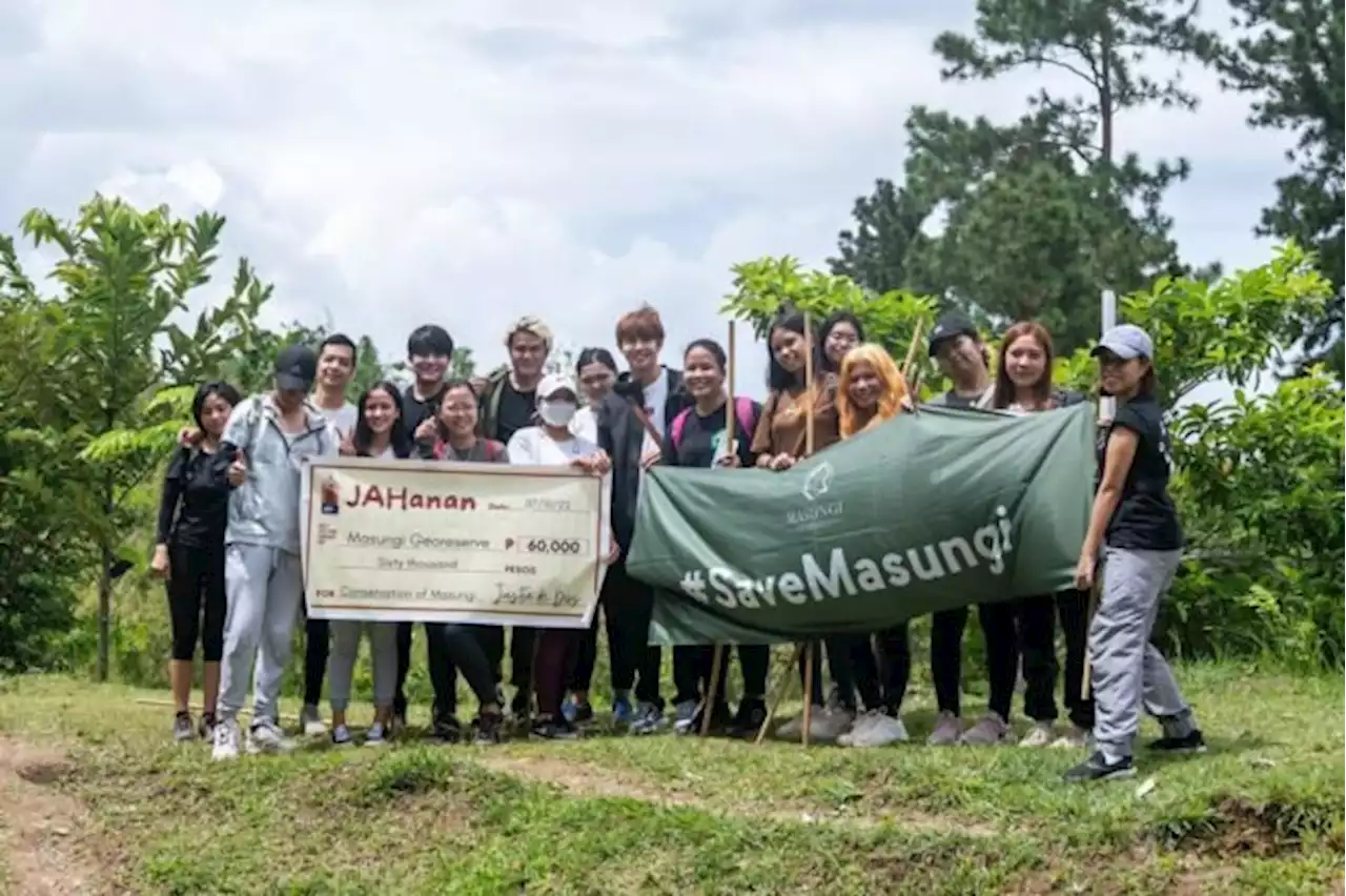 LOOK: SB19’s Justin plants trees with fans for 24th birthday