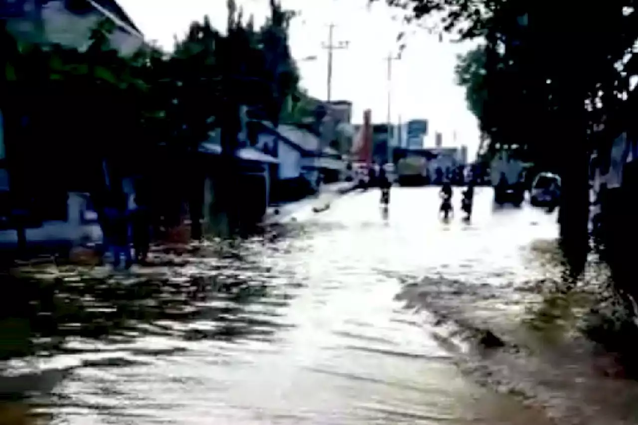 Pati Dilanda Banjir Bandang, Terbesar dalam 20 Tahun Terakhir