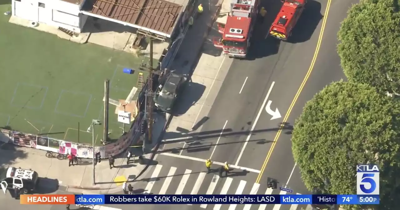 1 person killed, 1 seriously hurt when SUV crashes into Elysian Park bus stop