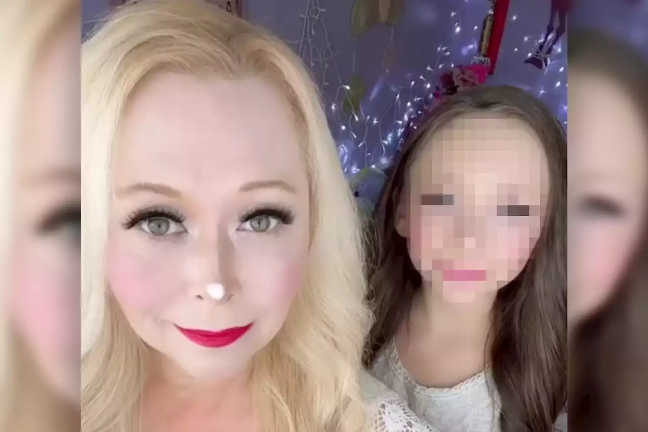 This Mother-Daughter Duo Has Become the Center of Creepy TikTok Conspiracy Theories