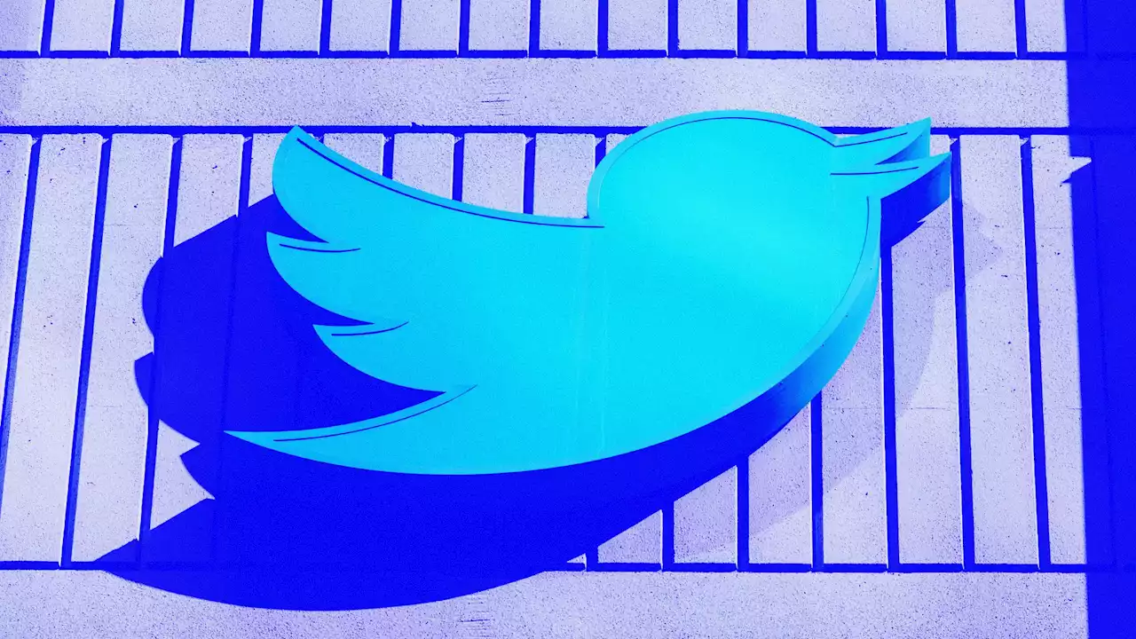 Twitter loses service in the US and Europe