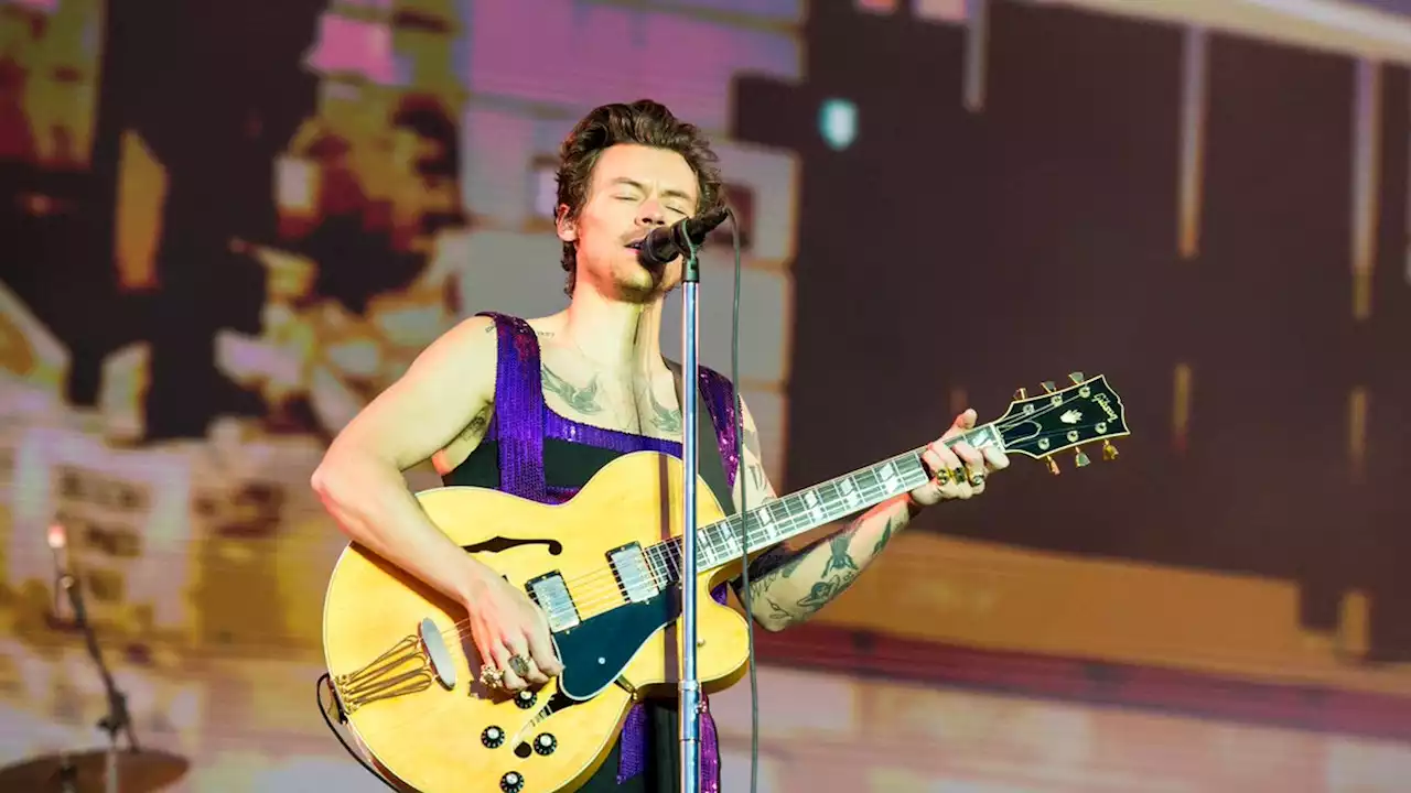 18 Thoughts I Had About Harry Styles’s New Music Video for ‘Late Night Talking’