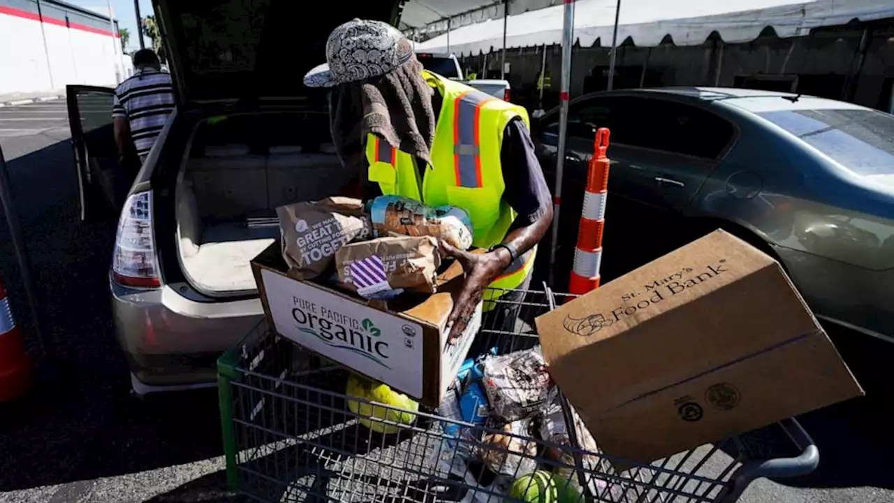 Long lines are back at US food banks as inflation hits high