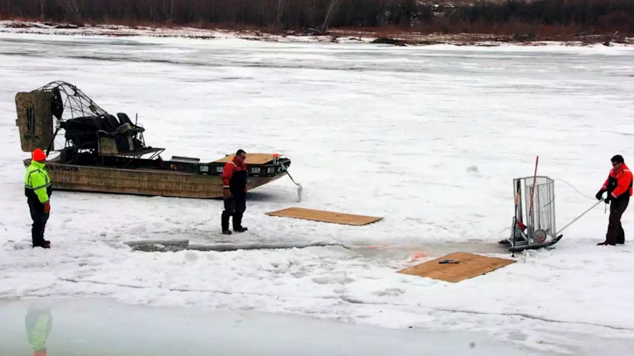 Officials suggest pipeline company hid problems after spill