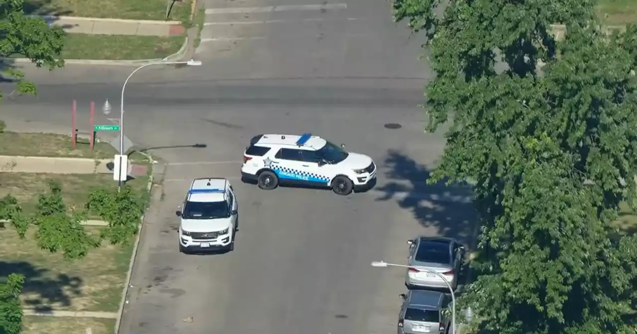 4 wounded in mass shooting in West Garfield Park