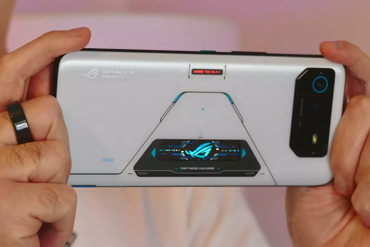 Asus ROG Phone 6 Pro review: a true gaming super phone | Digital Trends