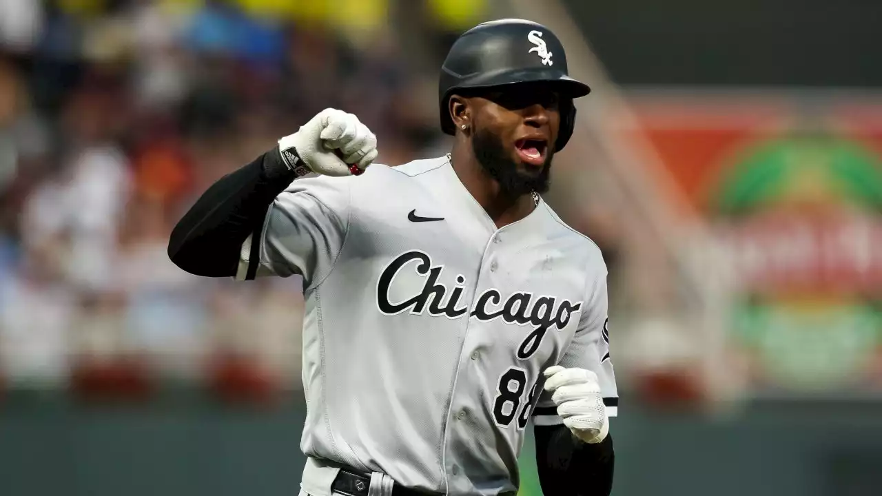 White Sox rout Twins 12-2, extend win streak to three games