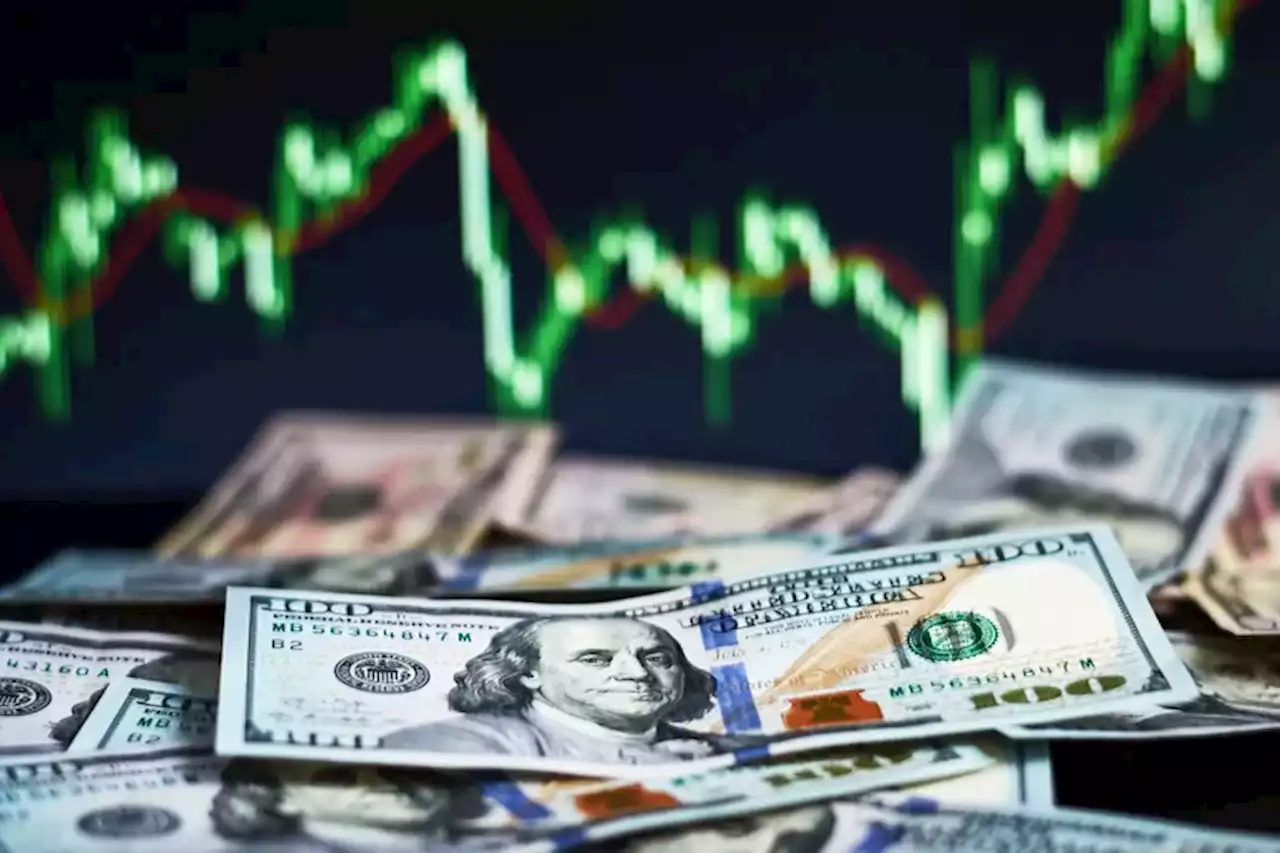 Dólar hoy: el blue sube y cruza una barrera clave