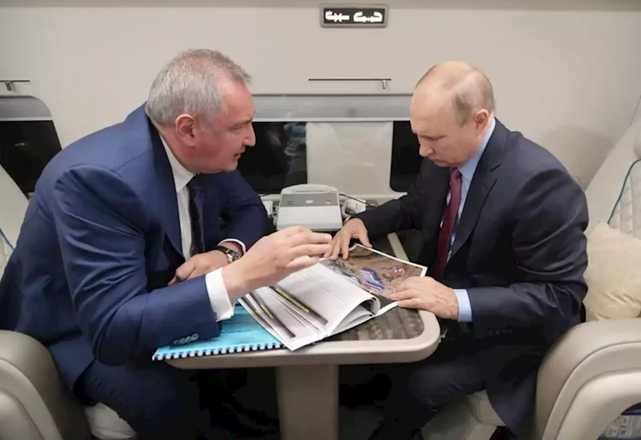 ¿Lo manda a Ucrania? Vladimir Putin desplazó al jefe de la agencia espacial rusa, Dmitri Rogozin