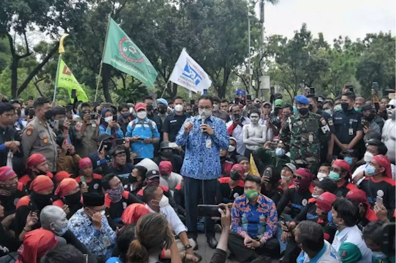 Gubernur Anies Diminta Segera Respons Putusan PTUN soal UMP