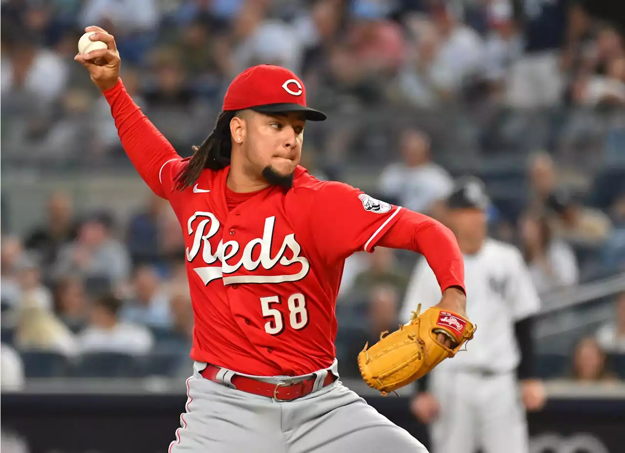 Yankees, Dodgers early favorites for Reds’ Luis Castillo