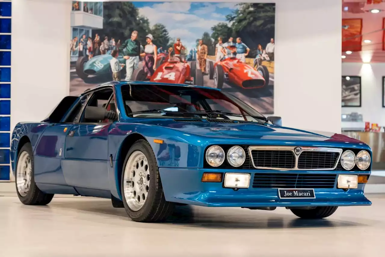 One-off blue Lancia 037 Stradale for sale