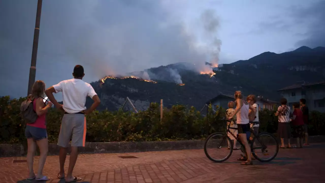 Liveblog zur Hitzewelle: Brände am Gardasee