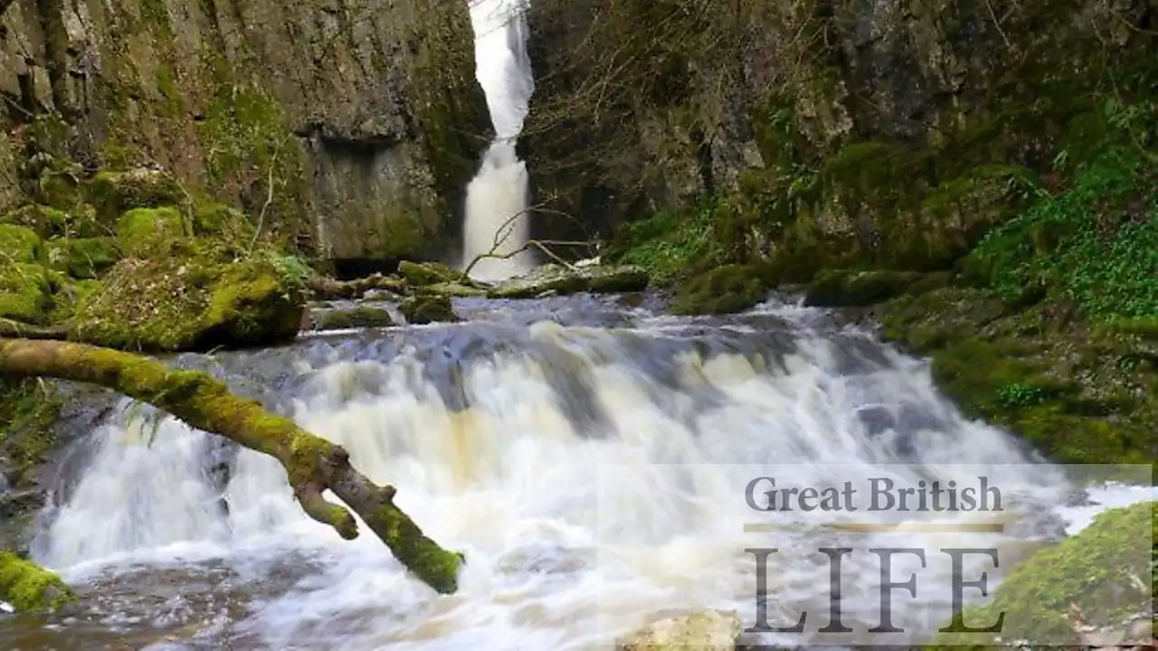 12 beautiful waterfalls in Yorkshire