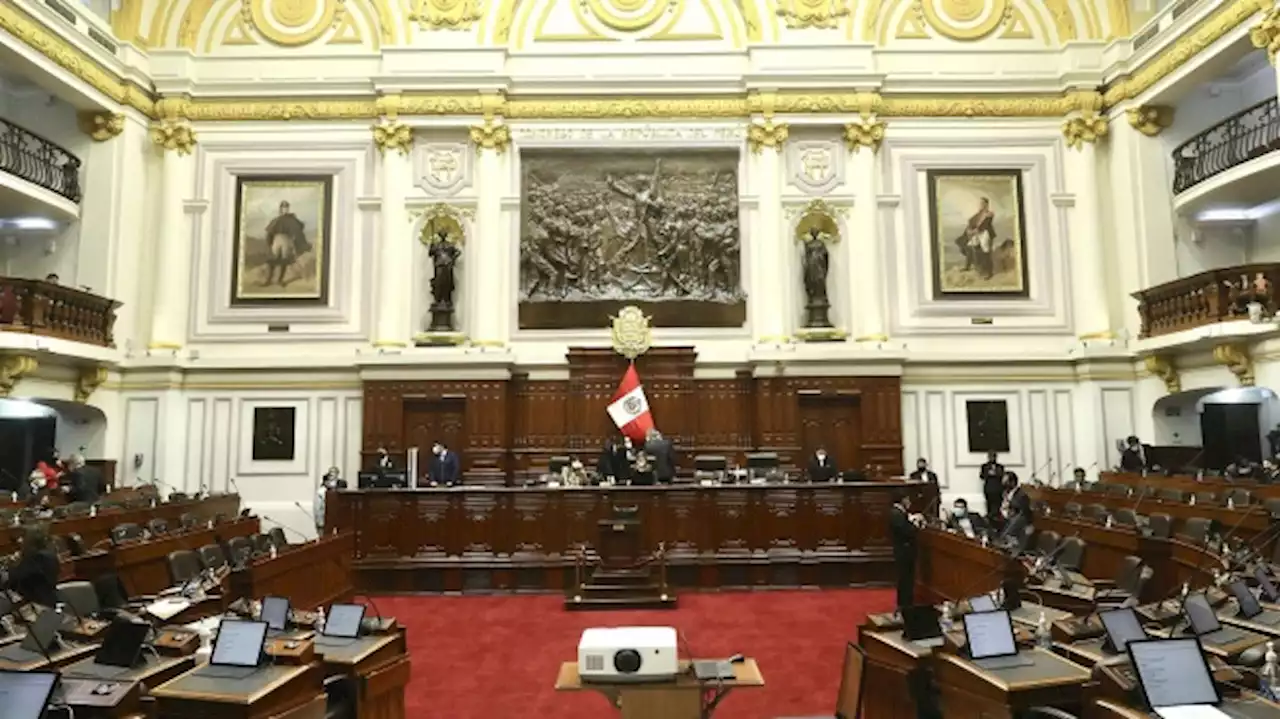 El Congreso peruano aprobó recomendación para acusar de corrupción al presidente Castillo