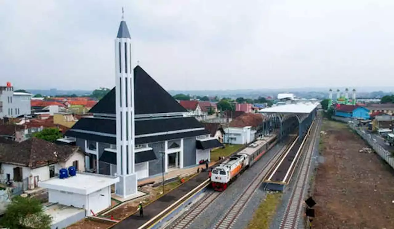 Banjir Surut, Jalur KA Stasiun Garut-Cibatu Kembali Normal