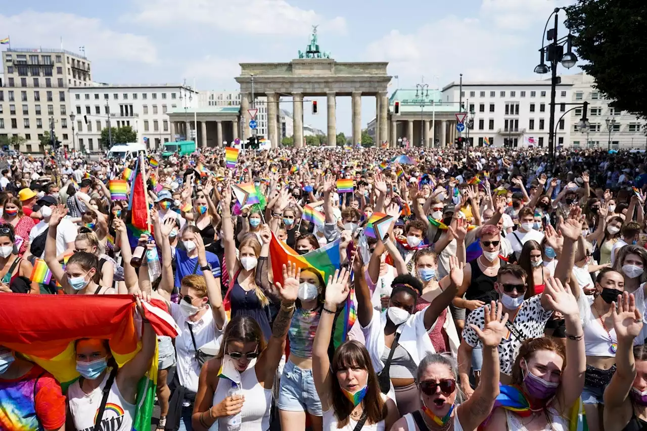 CSD in Berlin: Wo wird gefeiert, welche Straßen sind gesperrt?