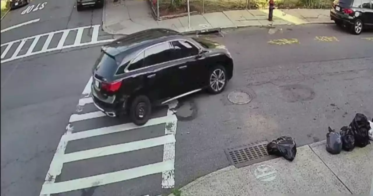 NYPD: Black SUV sought in connection to Queens double-shooting