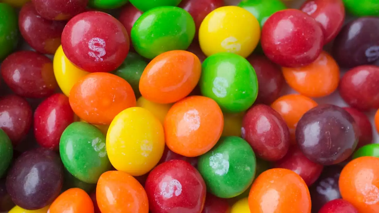 Skittles are toxic, U.S. lawsuit claims