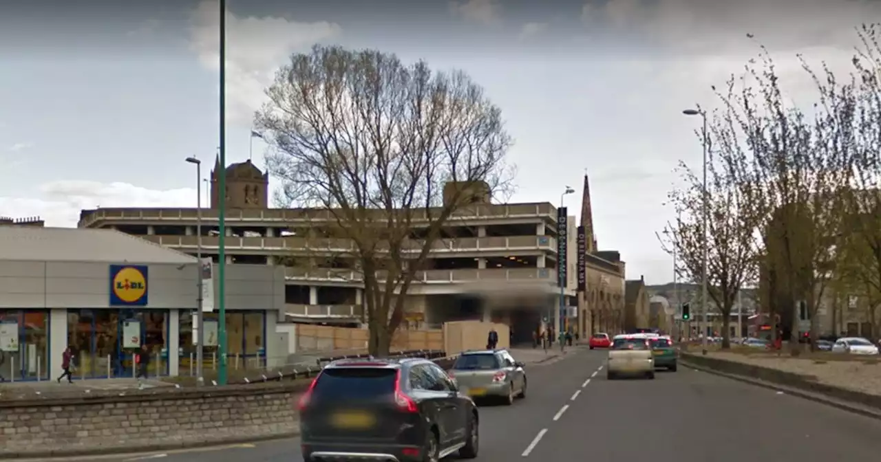 Dundee man in hospital after unprovoked attack on trio by gang of youths