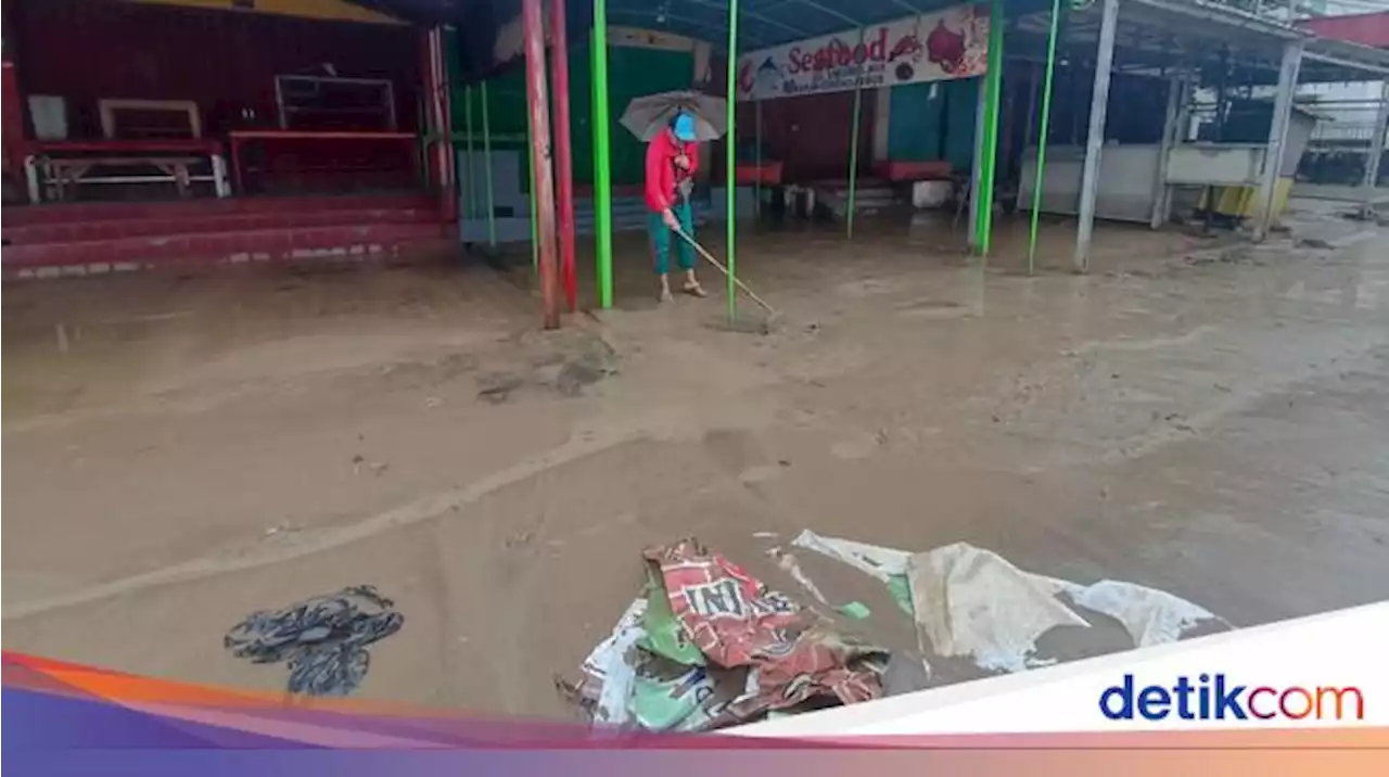 Vila Nusa Indah Bekasi Banjir Dini Hari Tadi, Warga: Tinggi Air 40 Cm